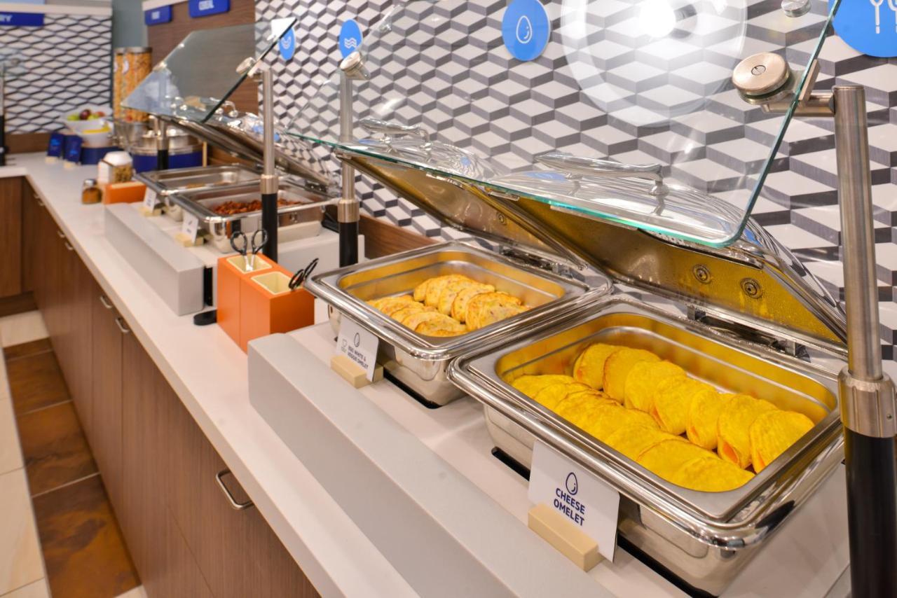 Holiday Inn Express Rochester Hills By Ihg Ngoại thất bức ảnh